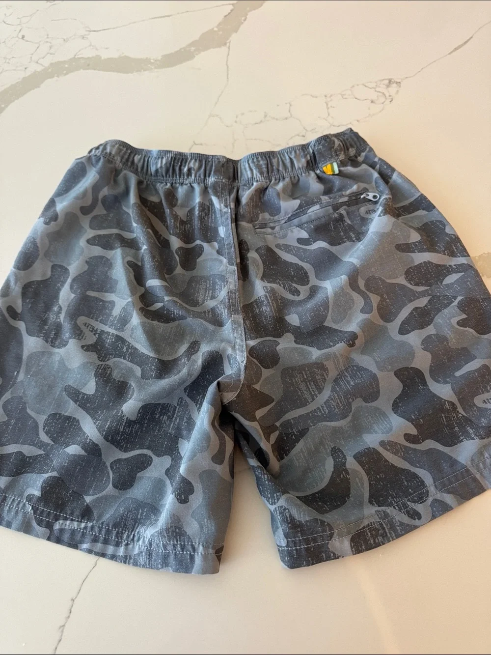 Boys size L Marsh Wear Blue Camo Drawstring Shorts